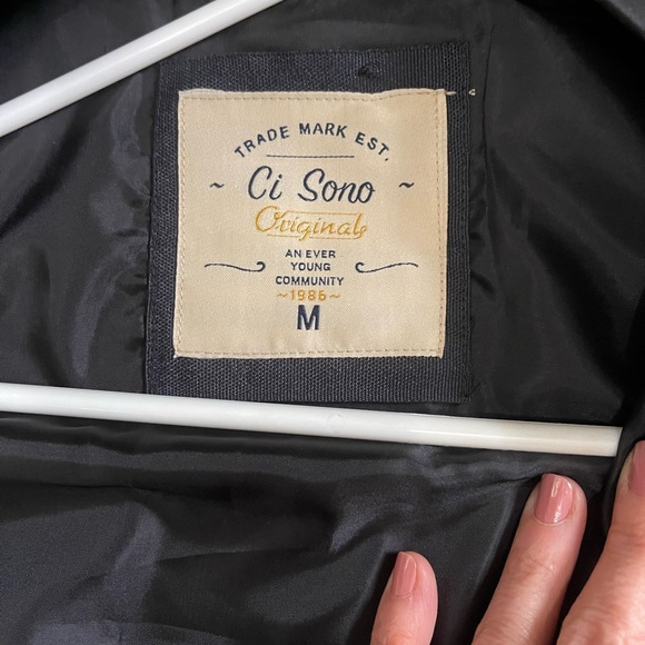 Beautiful bomber jacket - Picture 3 of 4